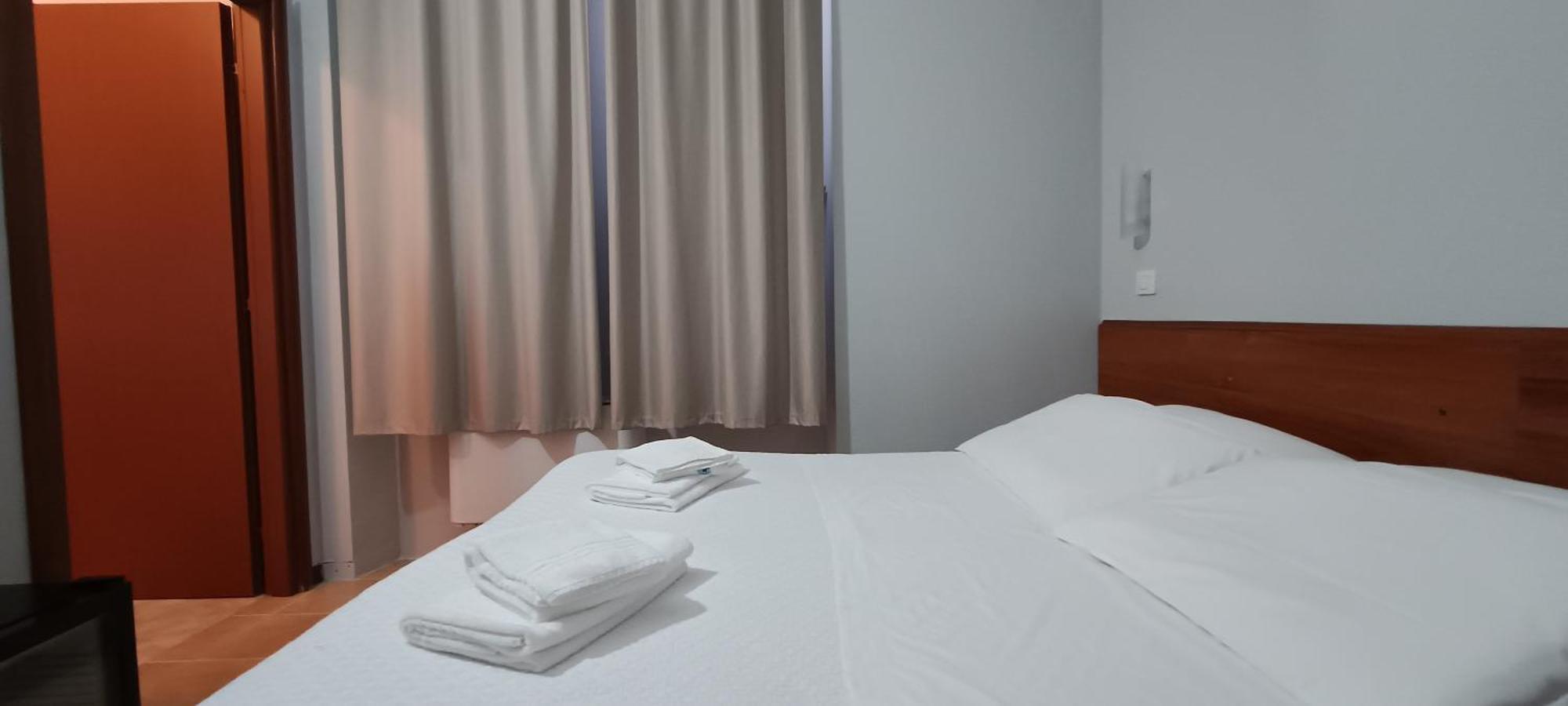 Hotel Nuovo Rondo Sesto San Giovanni Δωμάτιο φωτογραφία